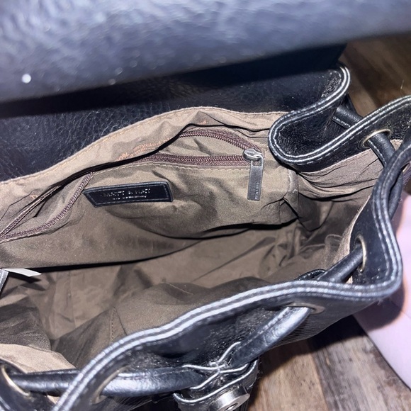 Matt and Nat black purse backpack - Picture 4 of 5